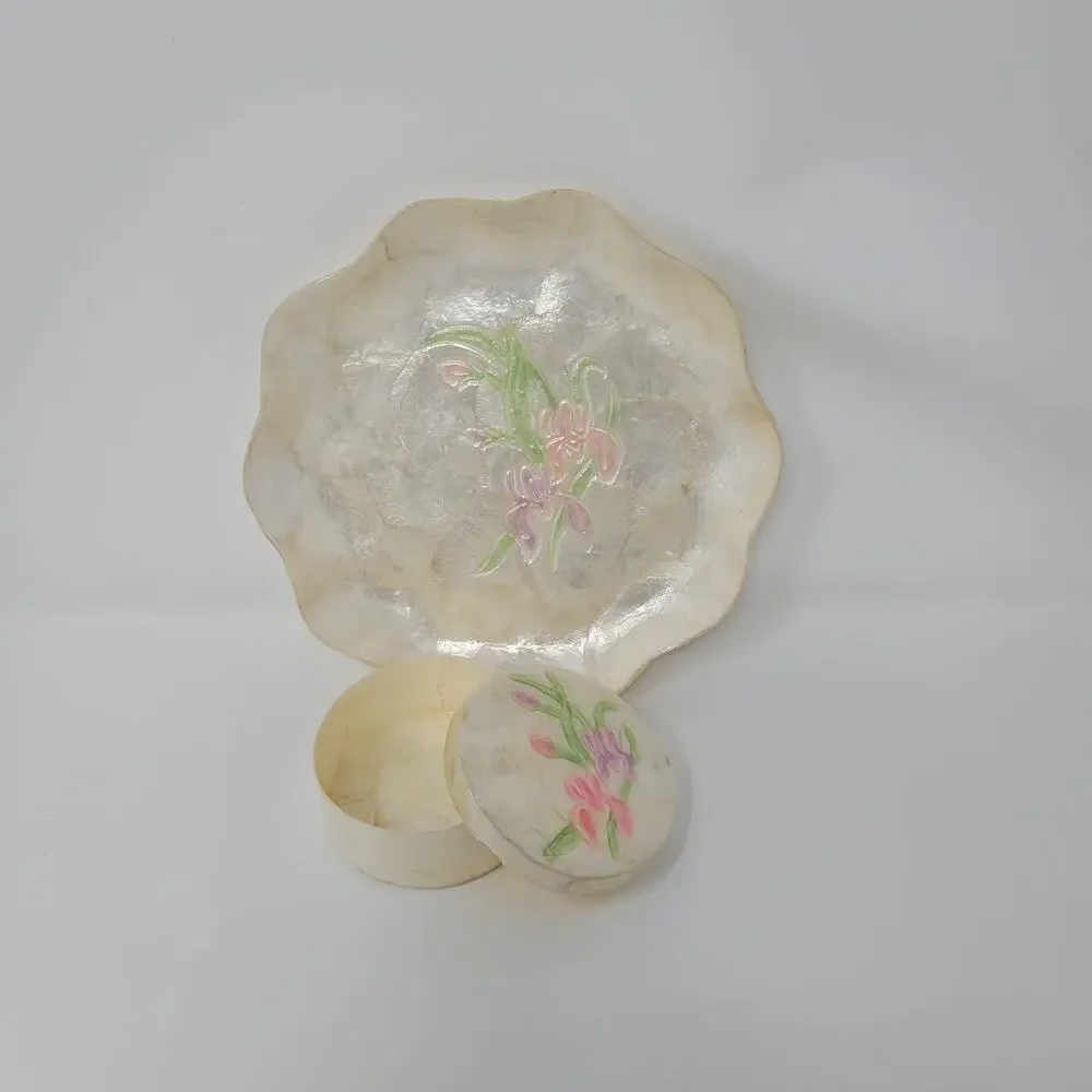 Vintage Capiz Shell Trinket Box Tray Floral Orchid Inlay Scalloped Edge SM CHIP